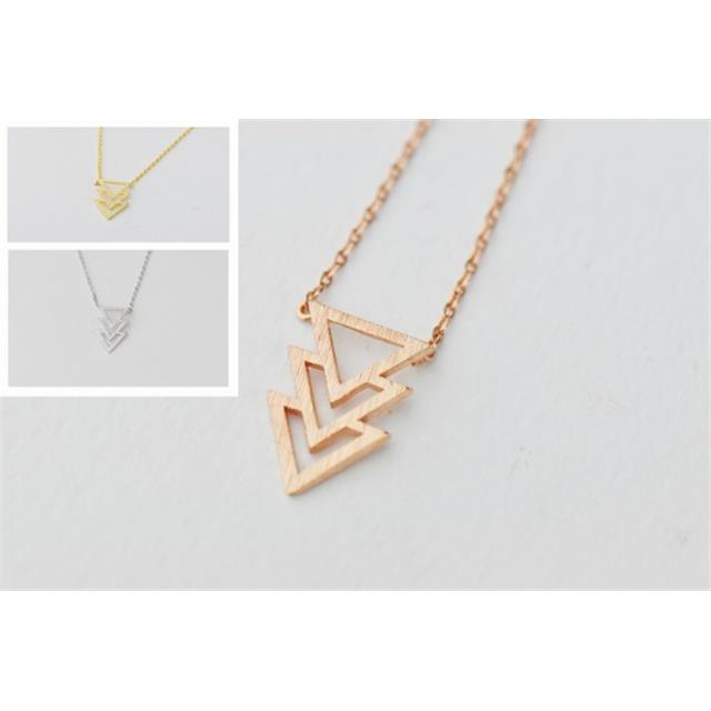 3 triangles necklaces verižice trije trikotniki