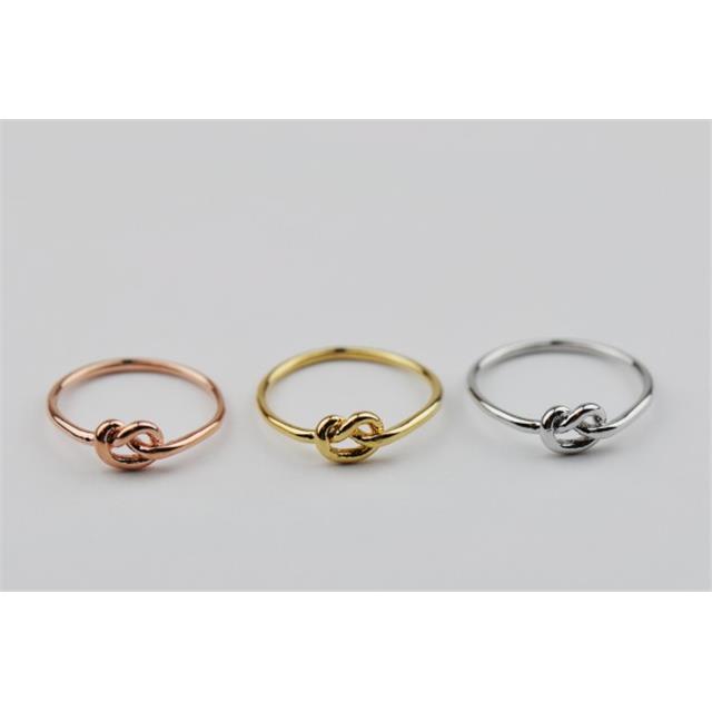 Knot Knuckle Ring